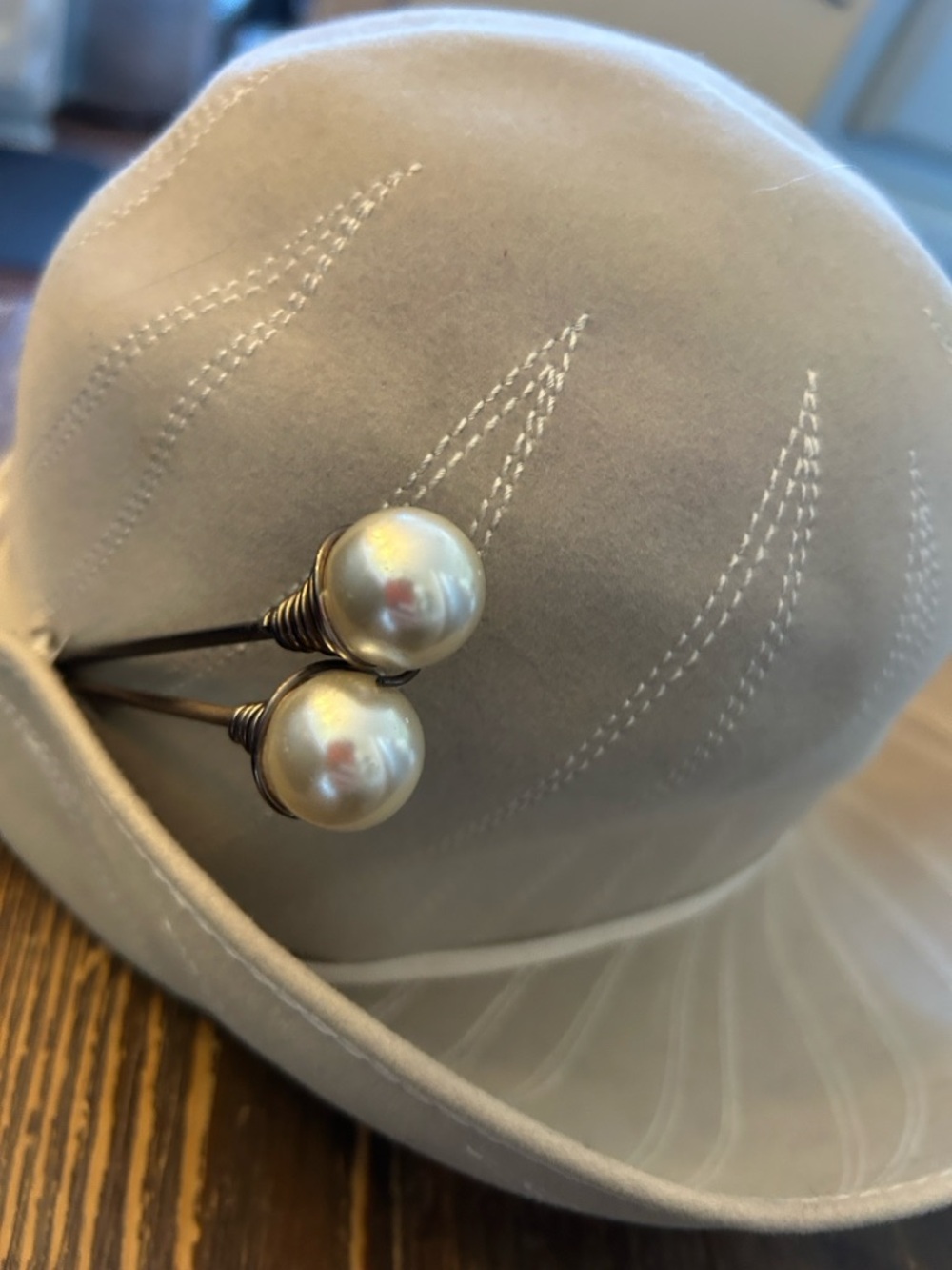 Vintage Beige Hat with Knot and pearl Detail